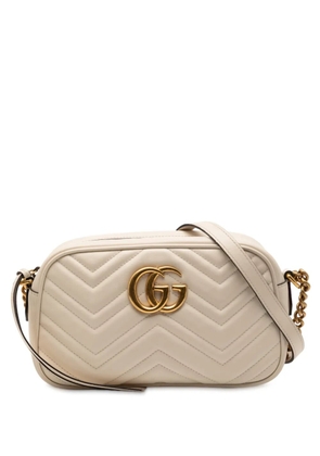 Gucci Pre-Owned 2016-2025 Small GG Marmont Matelasse Leather crossbody bag - White