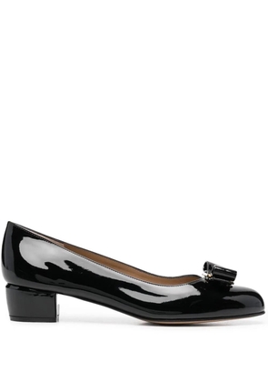Ferragamo bow detail pumps - Black