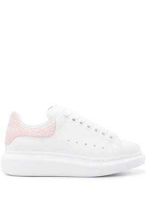 Alexander McQueen Oversized leather sneakers - White