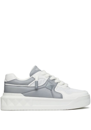 Valentino Garavani One Stud XL sneakers - White