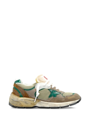 Golden Goose star appliqued sneakers - Neutrals