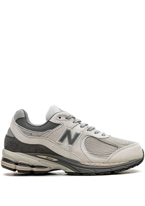 New Balance 2002R 'Raincloud Concrete' sneakers - Grey