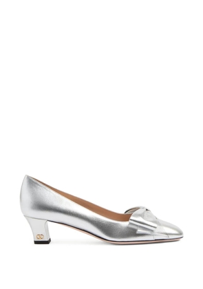 Valentino Garavani Bowow pumps in laminated nappa 45mm - Silver