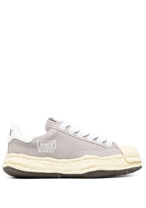 Maison MIHARA YASUHIRO Blakey trainers - Grey