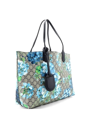 Gucci Pre-Owned Reversible Blooms Print GG Coated Canvas Medium tote bag - Blue