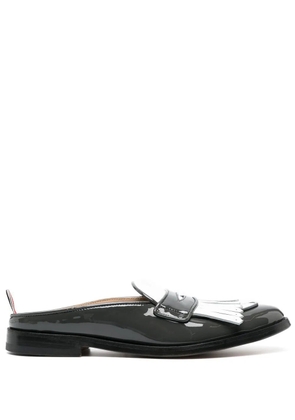 Thom Browne fringe-detail patent-leather mule loafers - Grey