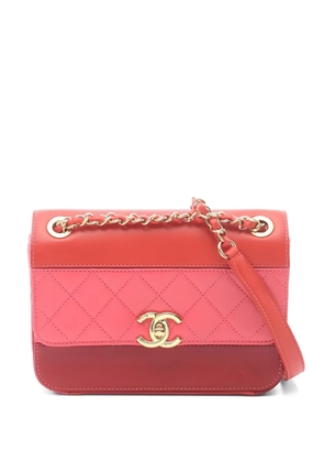 CHANEL Pre-Owned 2019 chain crossbody bag - Red