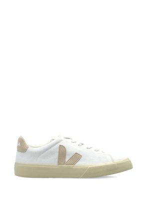 VEJA Campo logo-patch sneakers - White