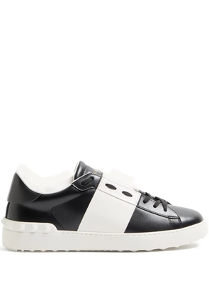 Valentino Garavani leather low-top sneakers - Black