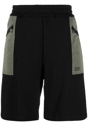 Alexander McQueen two-tone elasticated track shorts - Black