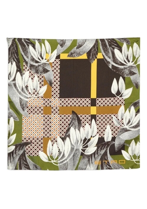 Etro Pre-Owned floral plaid pocket square - Green