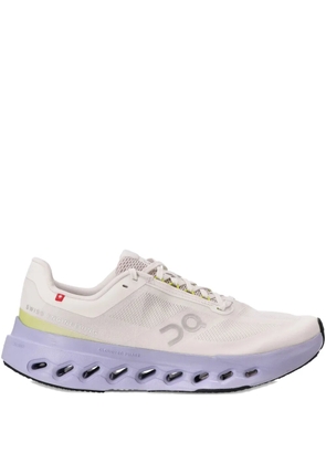 On Cloudrunner sneakers - White