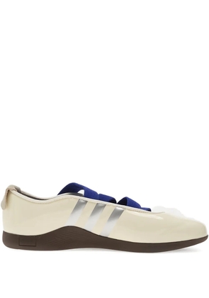 adidas x CLOT by Caroline Hú x Edison Chen Taekwondo sneakers - Neutrals