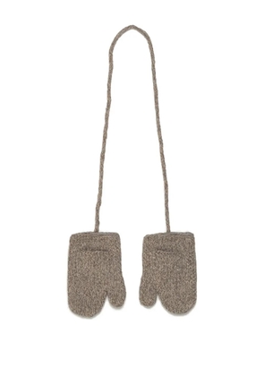 Maison Margiela shetland-wool connecting-string mittens - Neutrals
