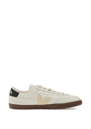 VEJA Panenka logo-appliqué sneakers - Neutrals