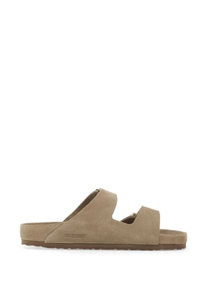 Birkenstock Arizona buckled suede sandals - Neutrals