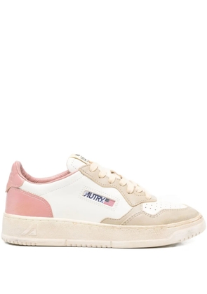 Autry Action leather panelled sneakers - Neutrals