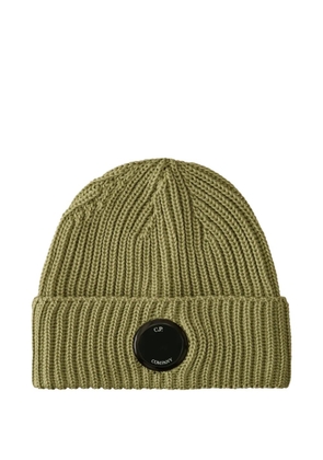 C.P. Company ribbed logo-patch beanie - Green