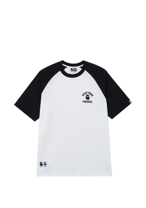 FINGERCROXX raglan-sleeve T-shirt - White