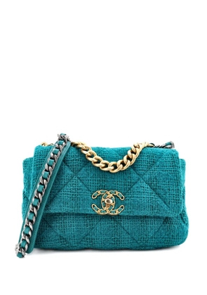 CHANEL Pre-Owned 19 Flap Bag Quilted Tweed Medium crossbody bag - Green