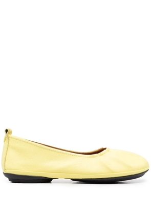Camper pleated-detail ballerina shoes - Yellow