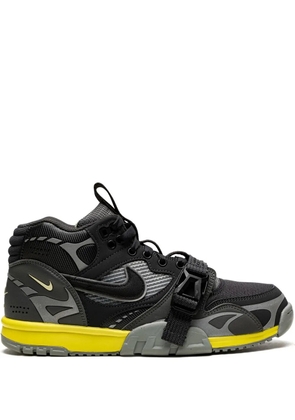 Nike Air Trainer 1 SP 'Dark Smoke Grey' sneakers - Black