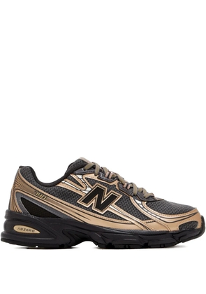 New Balance U740BD2 panelled sneakers - Black