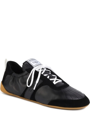 Chloé Kick logo-patch sneakers - Black