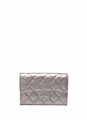 CHANEL Pre-Owned 2007 Mademoiselle diamond-quilted wallet - Silver