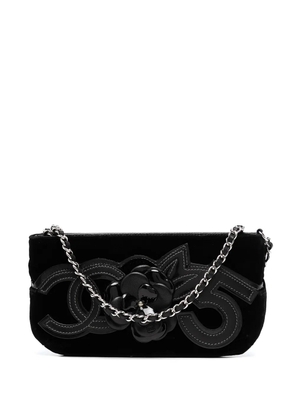 CHANEL Pre-Owned 2006 Camélia No.5 shoulder bag - Black