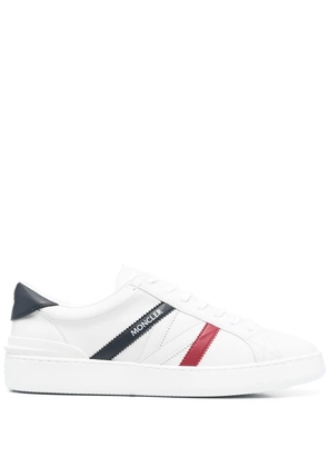 Moncler faux-leather sneakers - White