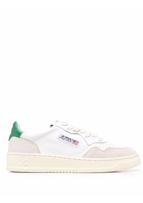 Autry logo-patch lace-up sneakers - White
