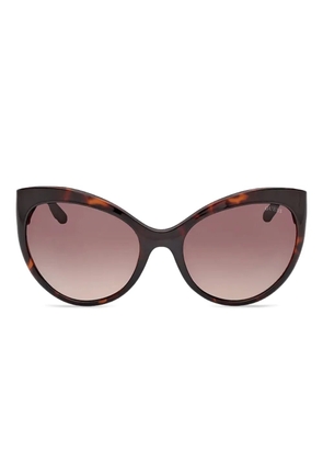 GUESS EYEWEAR tortoiseshell cat-eye sunglasses - Brown