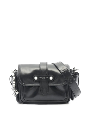 Louis Vuitton Pre-Owned 2010-2026 Calfskin Cargo Wearable Wallet crossbody bag - Black