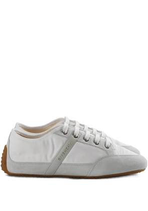 Givenchy Slim lace-up sneakers - White