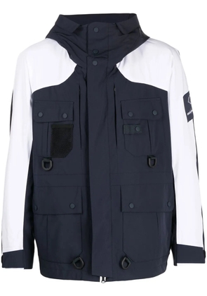 White Mountaineering multiple pockets hooded jacket - Blue