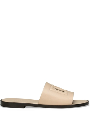 Dolce & Gabbana embossed-logo leather slides - Neutrals