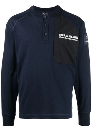 White Mountaineering logo-print panelled T-Shirt - Blue