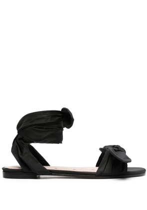 RED(V) bow-detail flat sandals - Black