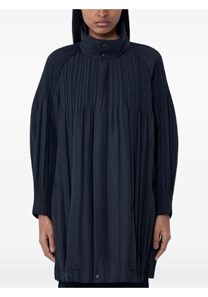 Pleats Please Issey Miyake high-neck pleated coat - Black