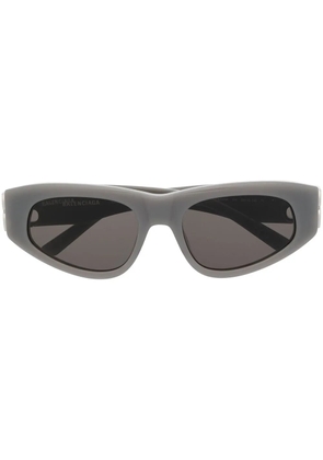Balenciaga Eyewear logo-plaque biker sunglasses - Grey