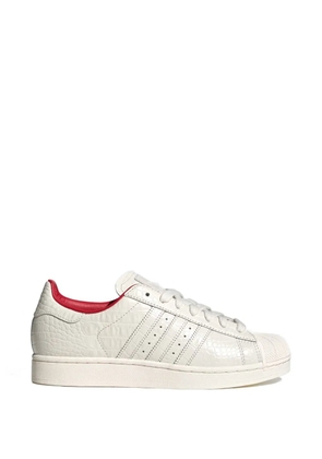 adidas Superstar II reptile-effect sneakers - White