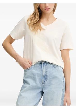 BOSS feather-embellished v-neck T-shirt - White