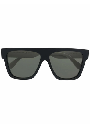 Alexander McQueen Eyewear oversized visor sunglasses - Black
