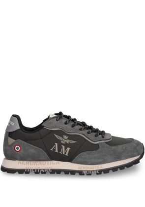 Aeronautica Militare logo-print sneakers - Black