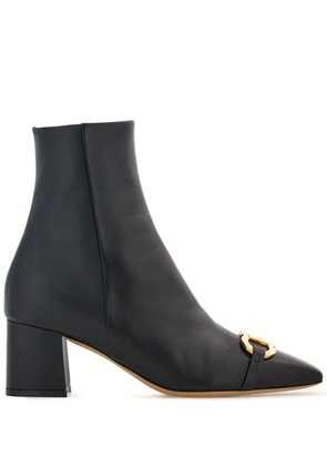 Ferragamo 60mm Gancini-buckle leather ankle boots - Black