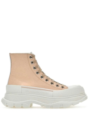 Alexander McQueen Tread Slick high-top sneakers - Pink
