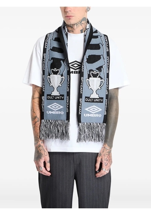 UMBRO Cult Unity fringed scarf - Black