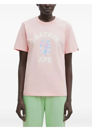 A BATHING APE® Palm Tree Camo logo-print T-shirt - Pink
