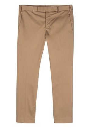 PT Torino feather-pendant tapered trousers - Brown